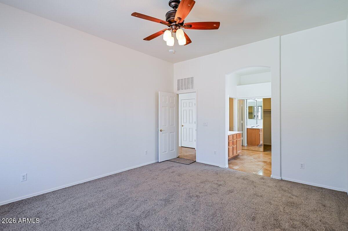 4254 E MOLLY Lane