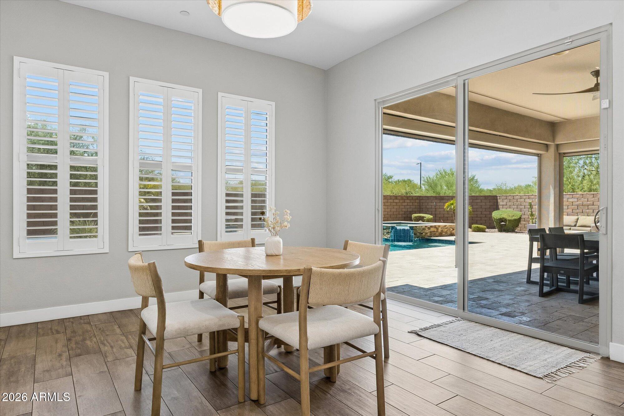 2905 E LOS GATOS Drive
