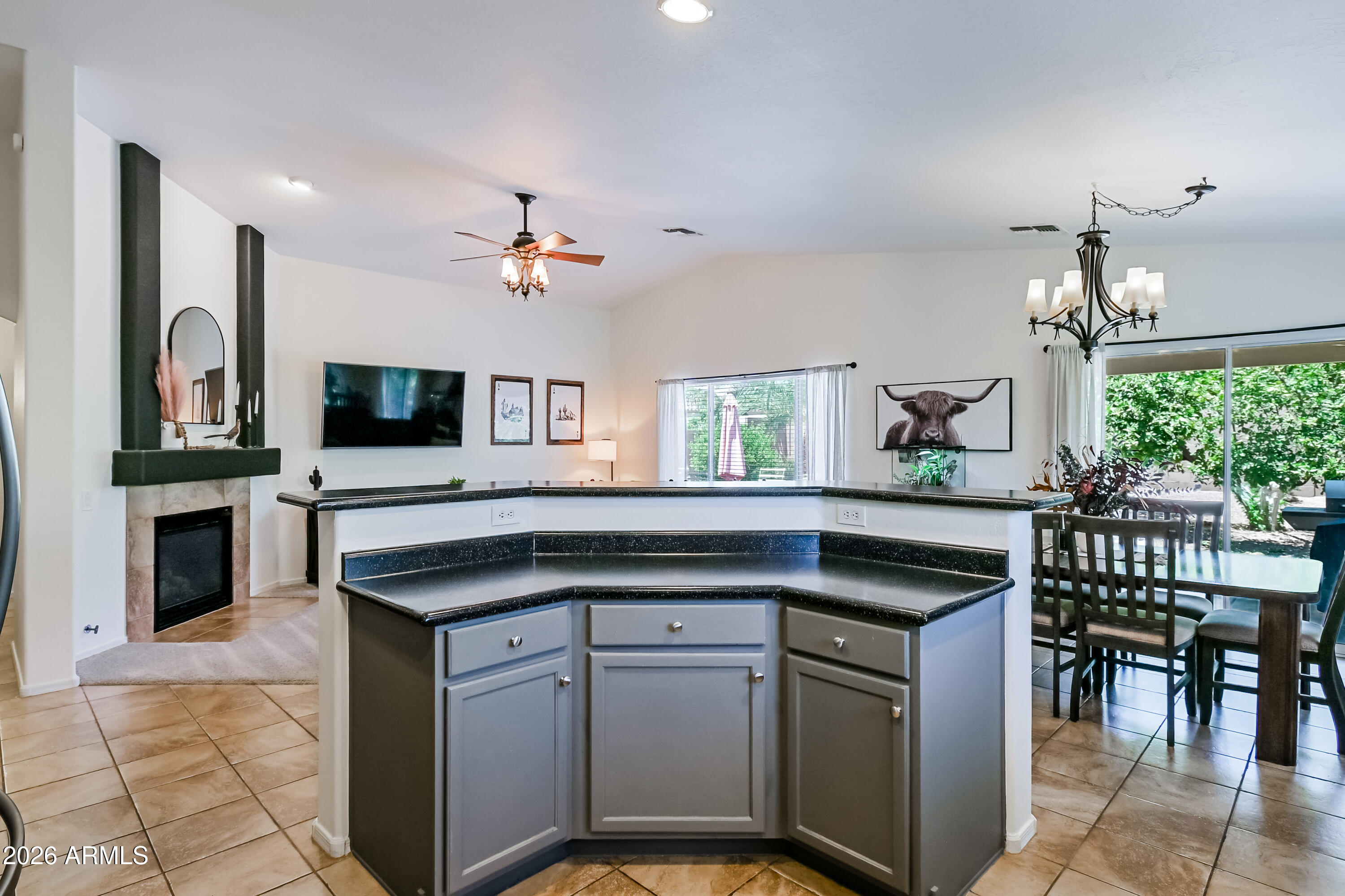 15276 W LAUREL Lane