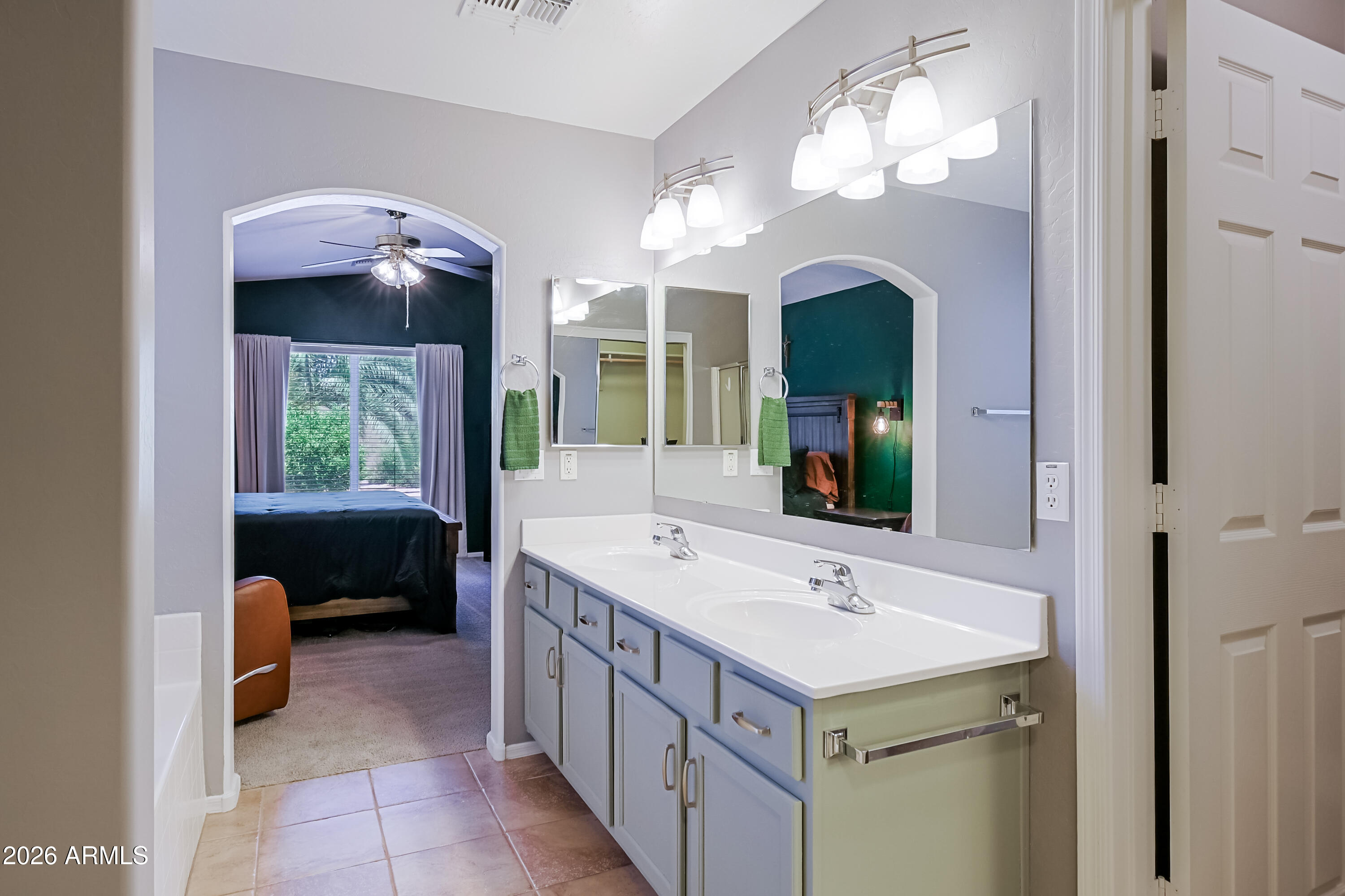 15276 W LAUREL Lane