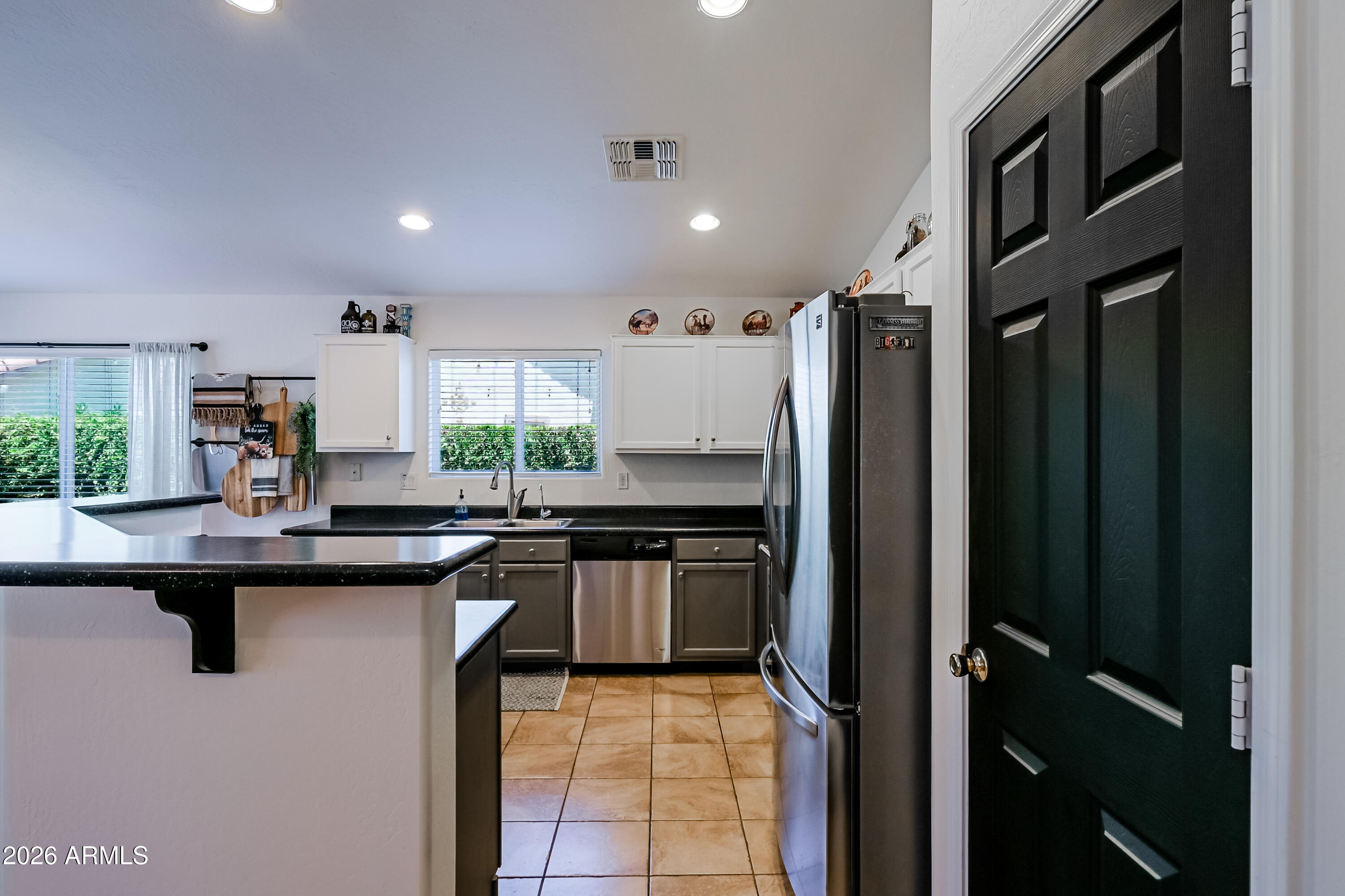 15276 W LAUREL Lane