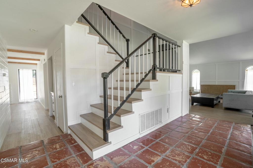 2039 Bridgegate Court