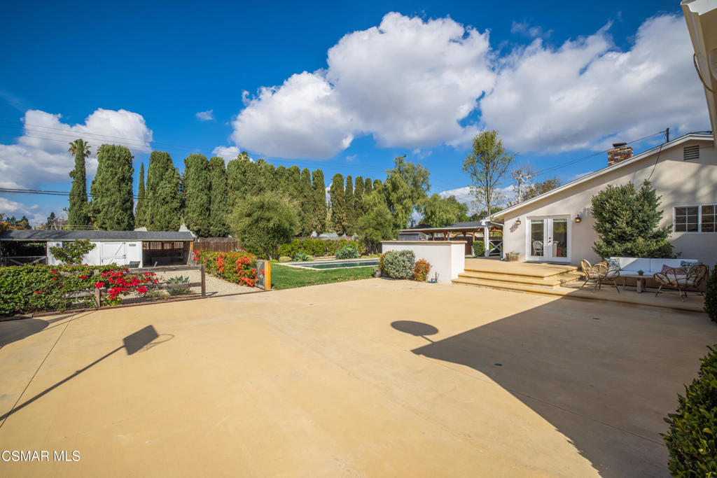 1407 Strawberry Hill Road