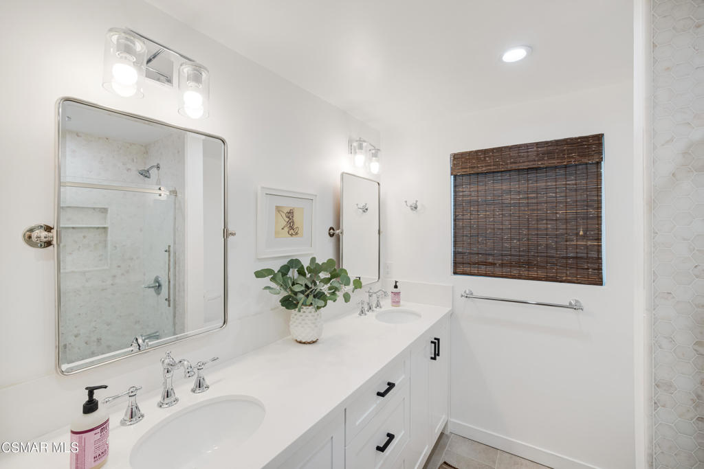 1407 Strawberry Hill Road