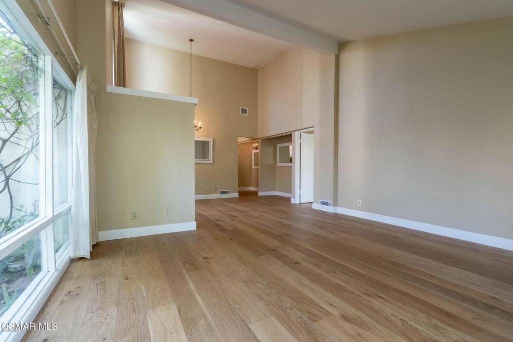 32015 Waterside Lane