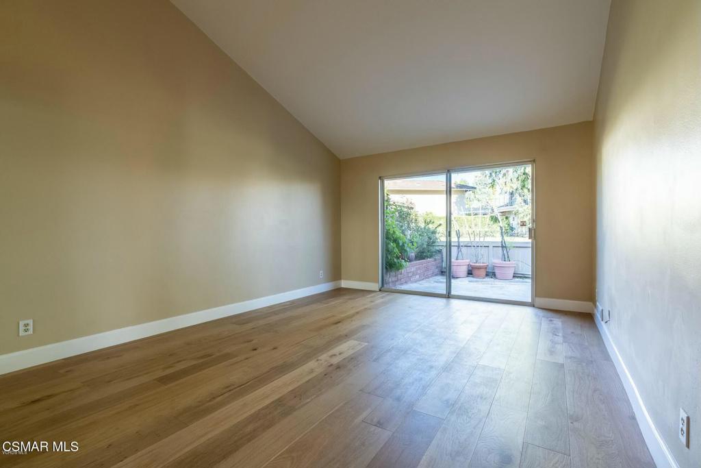 32015 Waterside Lane