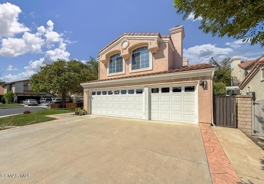 1768 Fox Springs Circle