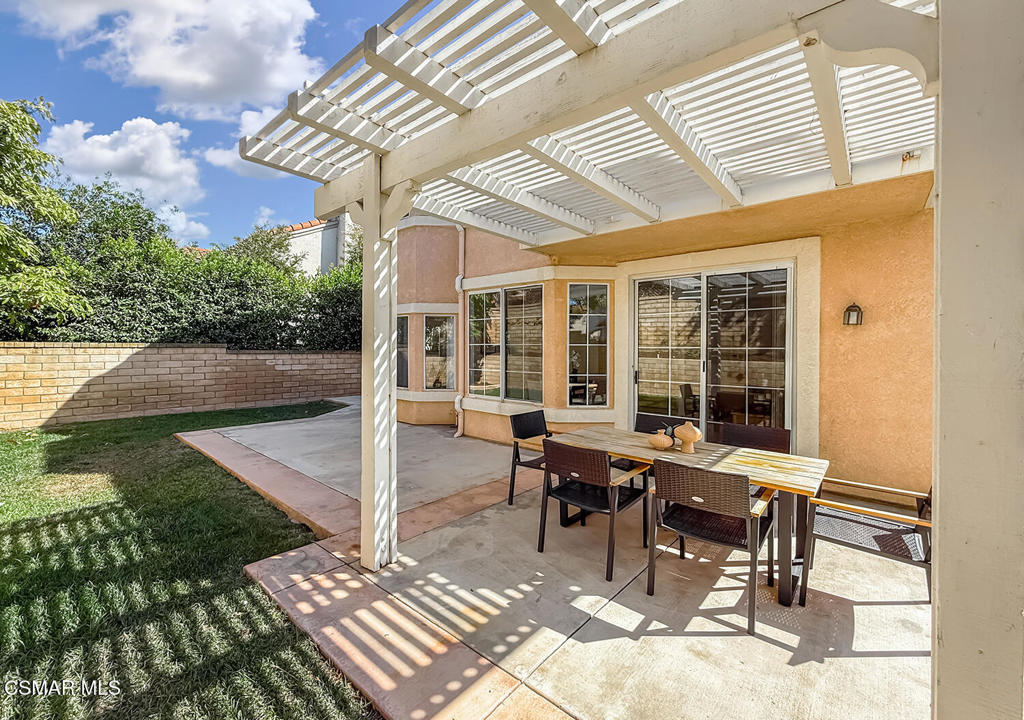 1768 Fox Springs Circle