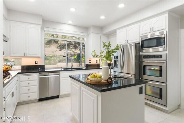4109 Laurelview Drive
