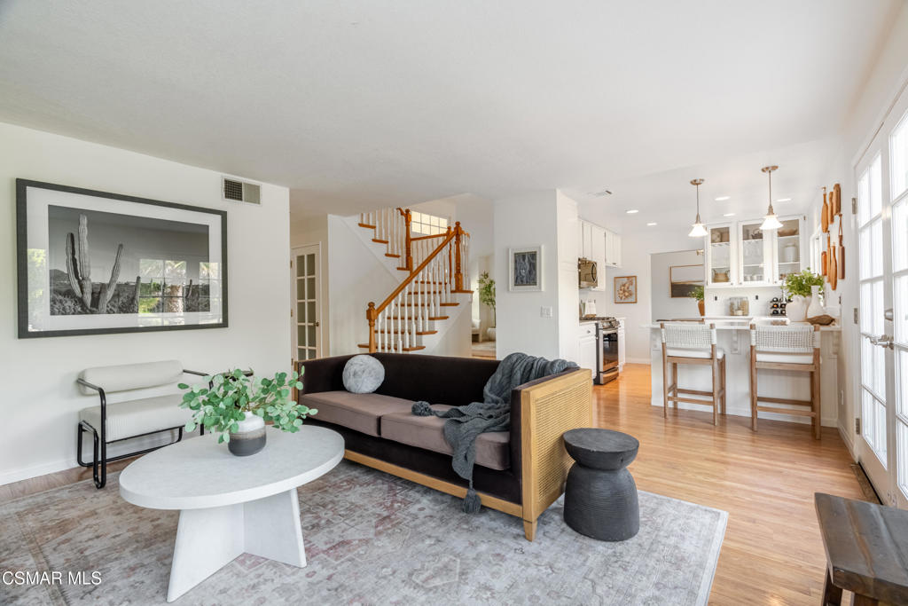 1669 Ridgewood Drive