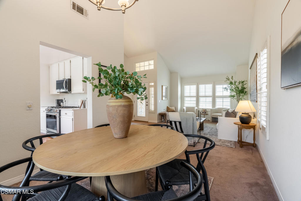 1669 Ridgewood Drive