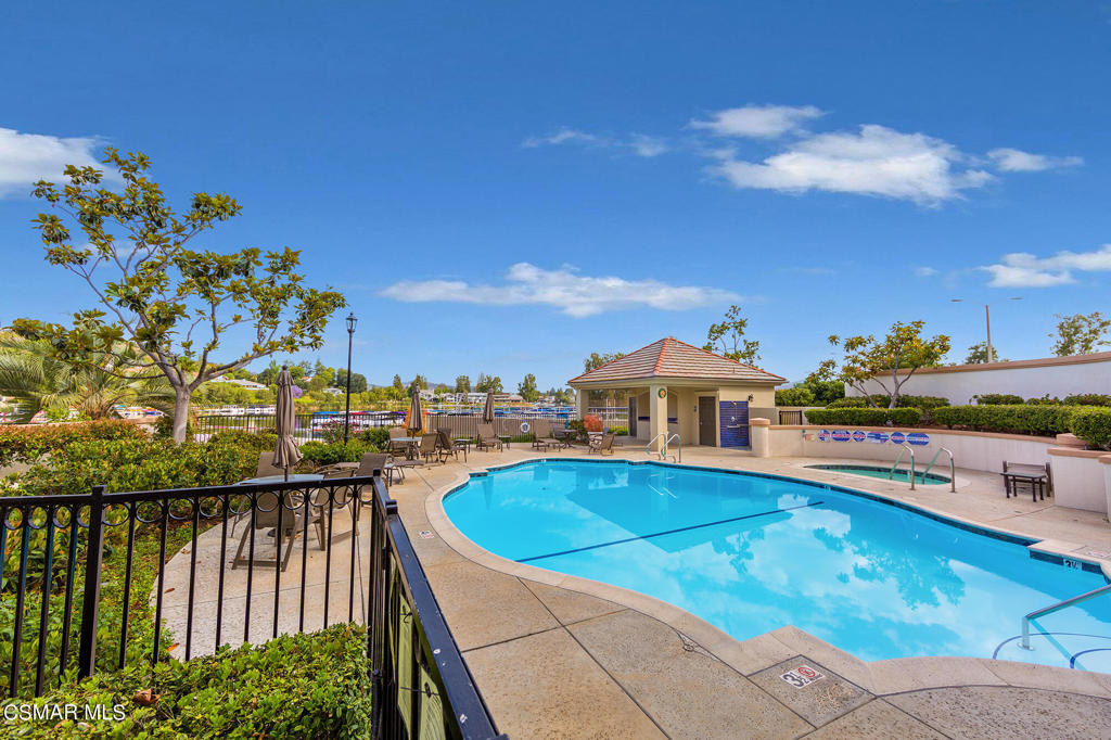 32201 Lakeport Drive 1