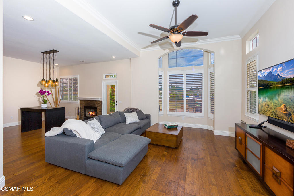 32201 Lakeport Drive 1