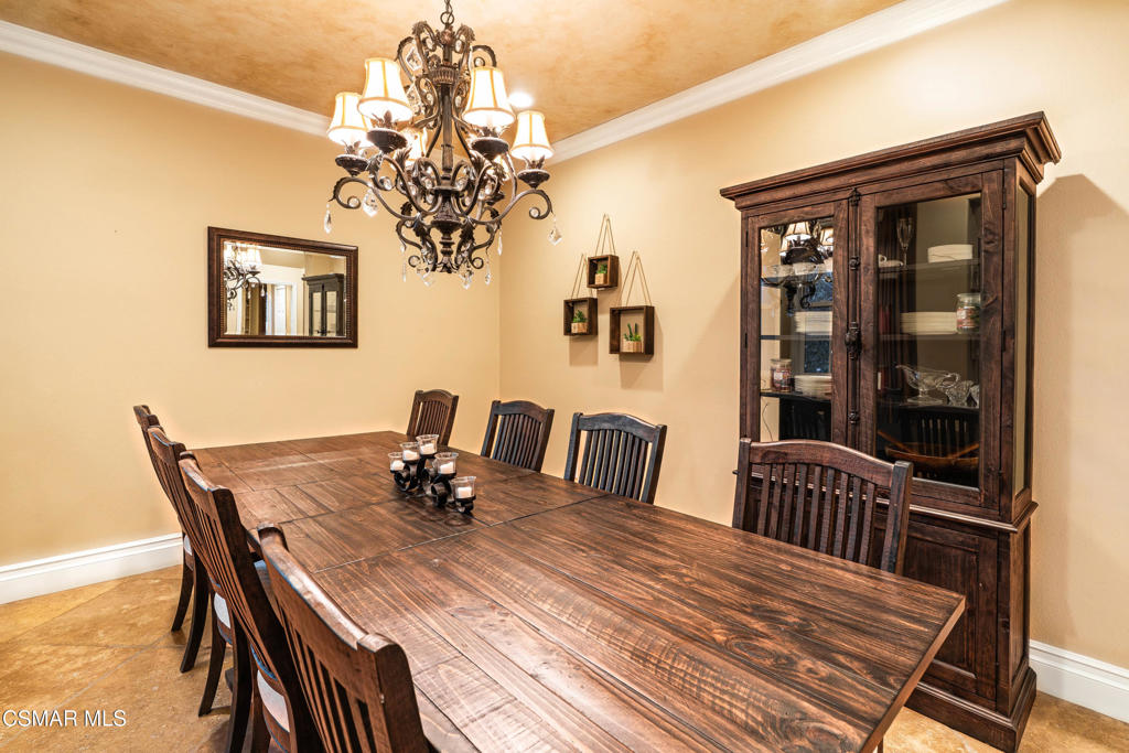 551 Rustic Hills Drive