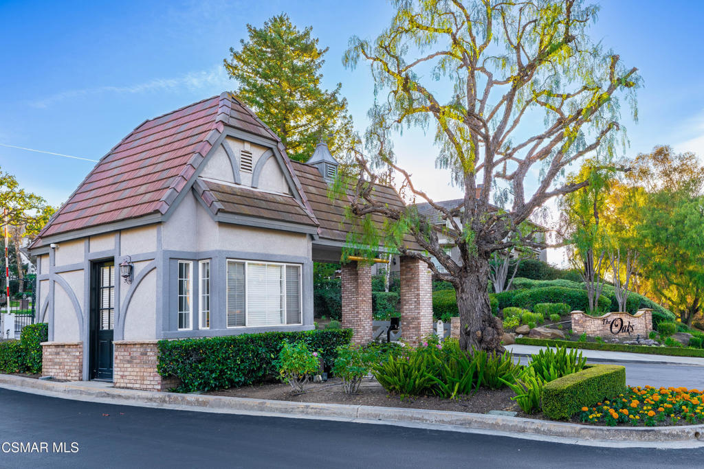 551 Rustic Hills Drive