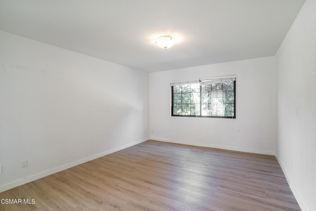 2039 Bridgegate Court