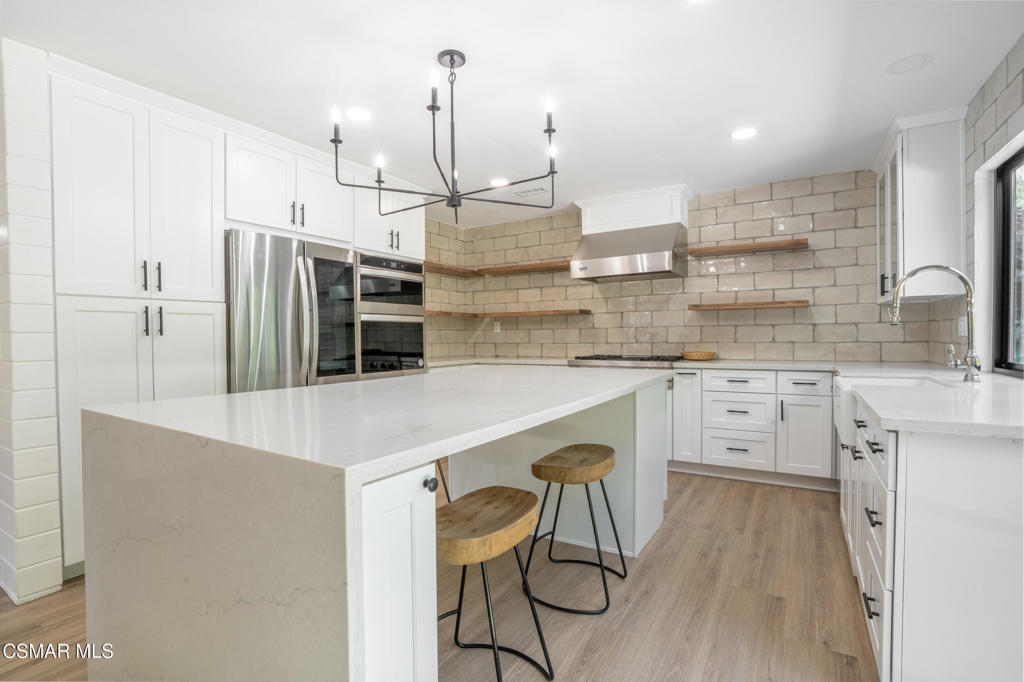 2039 Bridgegate Court