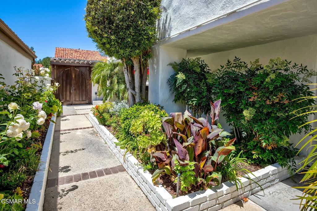 3816 Bowsprit Circle