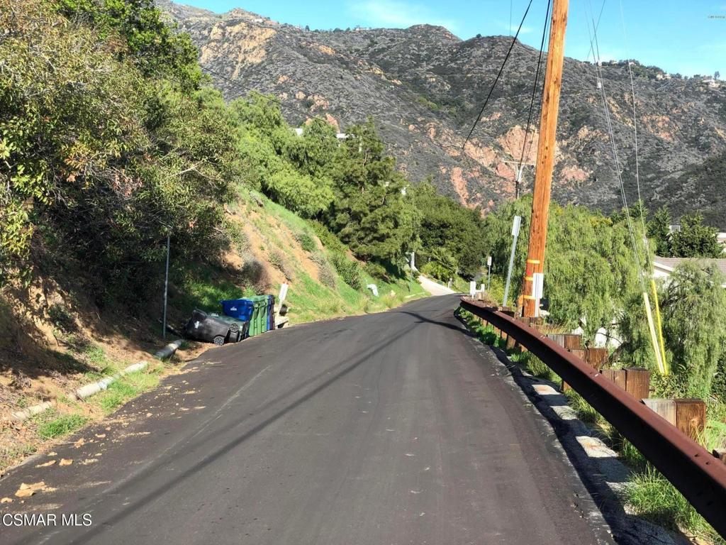 21801 Castlewood Drive