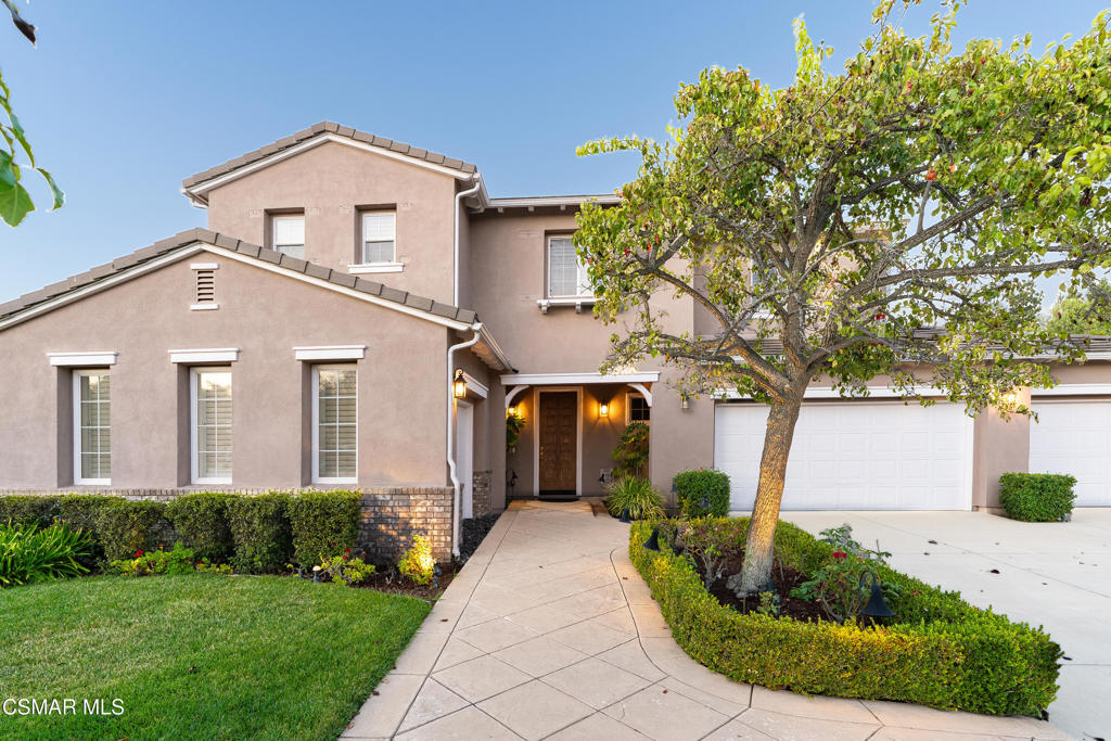 484 Via Helena Newbury Park CA