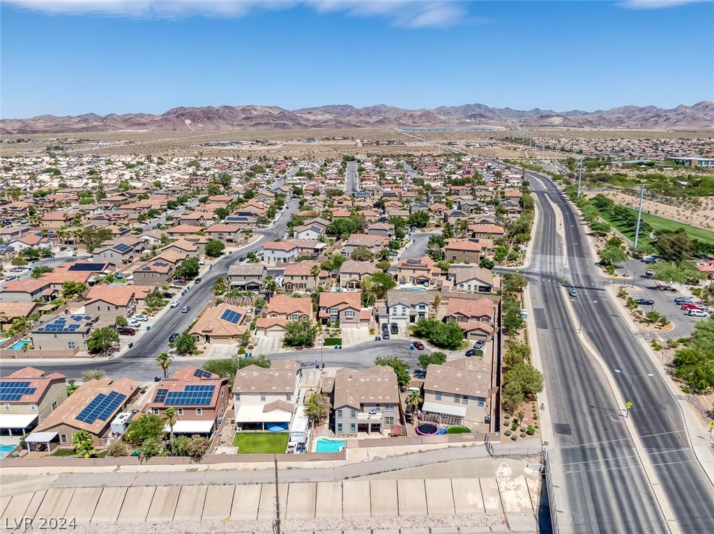 251 Palmarosa Street