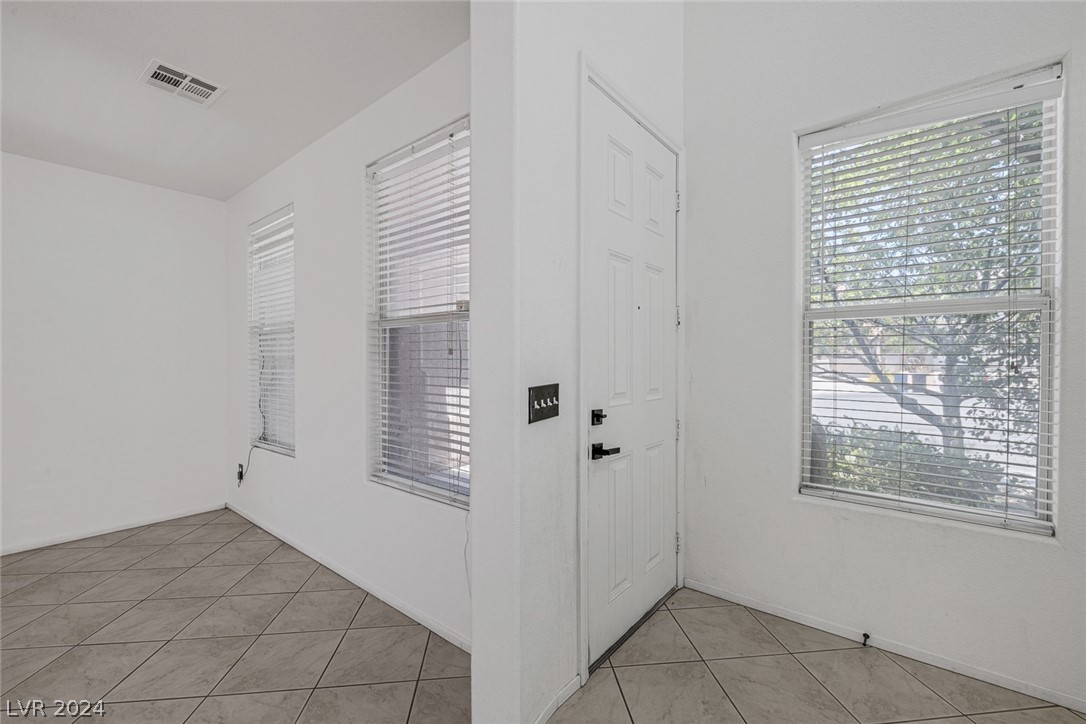 251 Palmarosa Street