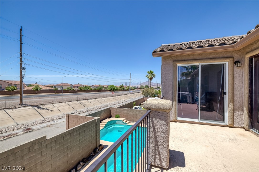 251 Palmarosa Street