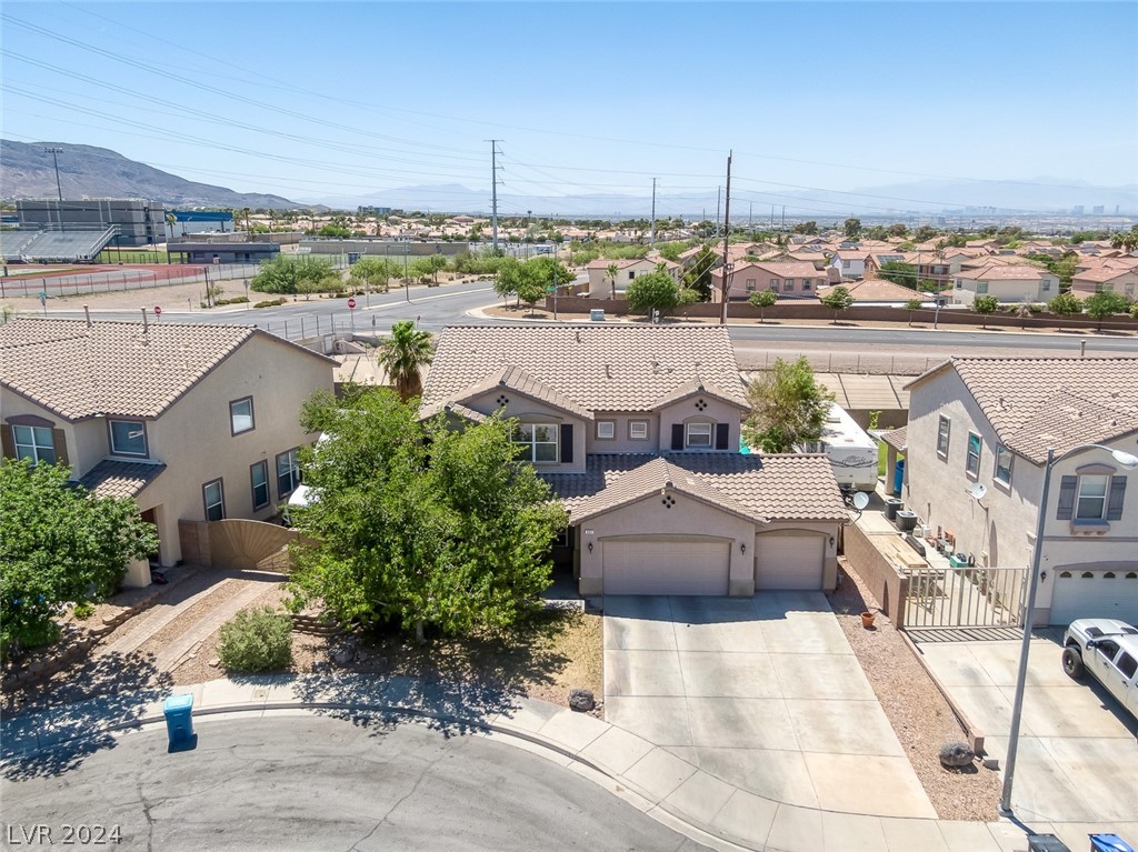 251 Palmarosa Street