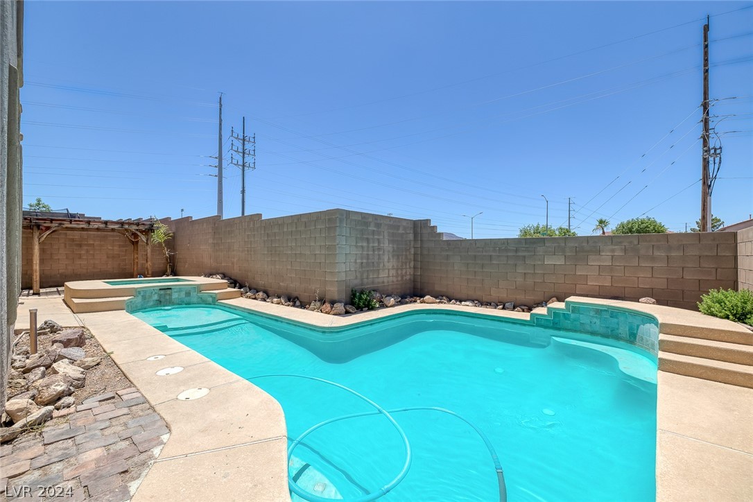 251 Palmarosa Street