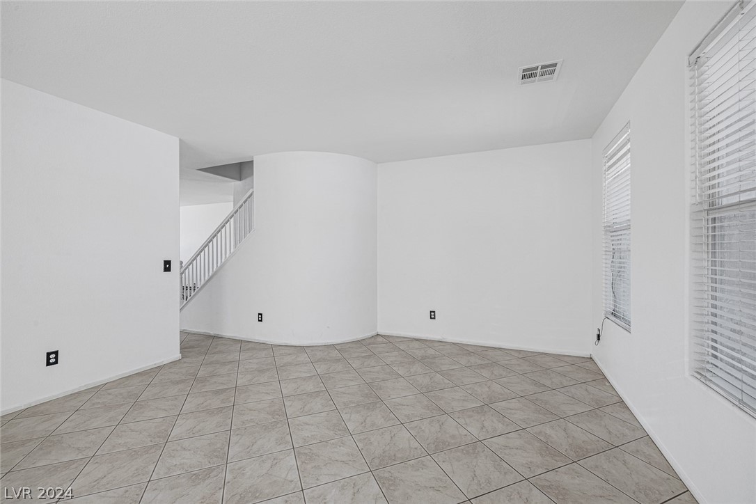 251 Palmarosa Street