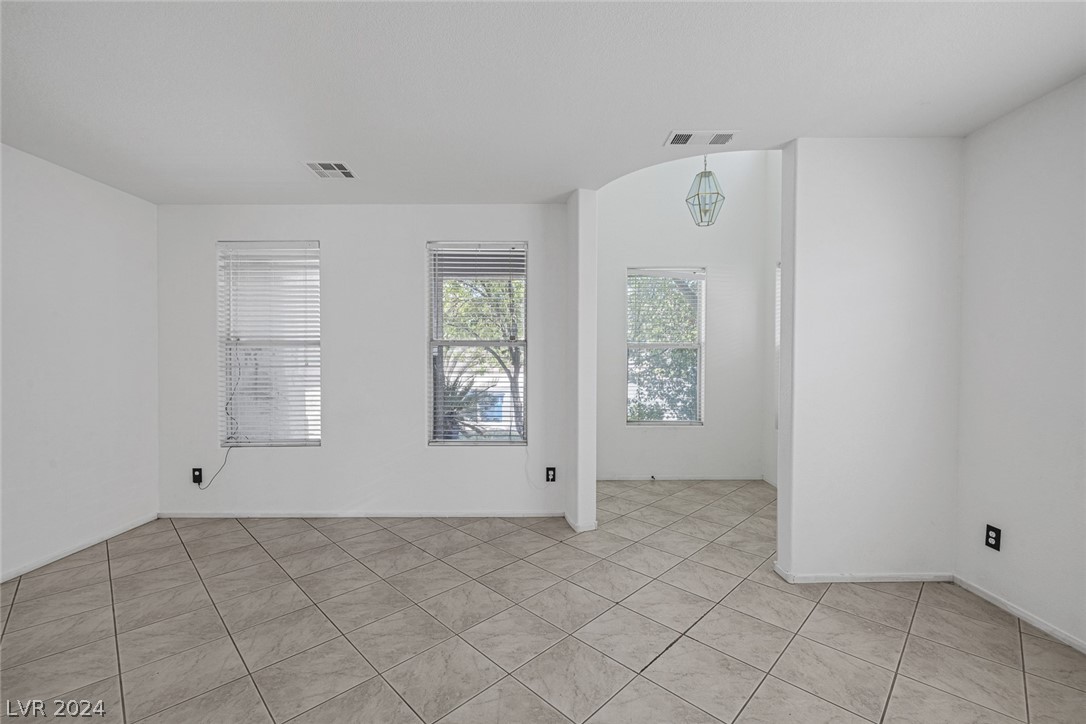 251 Palmarosa Street