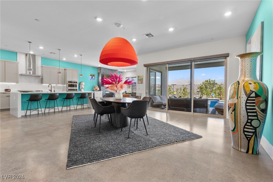 10028 Chrysolite Place