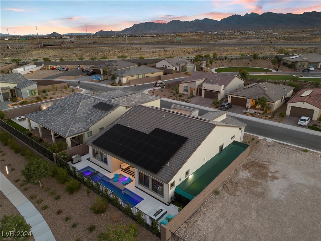 10028 Chrysolite Place