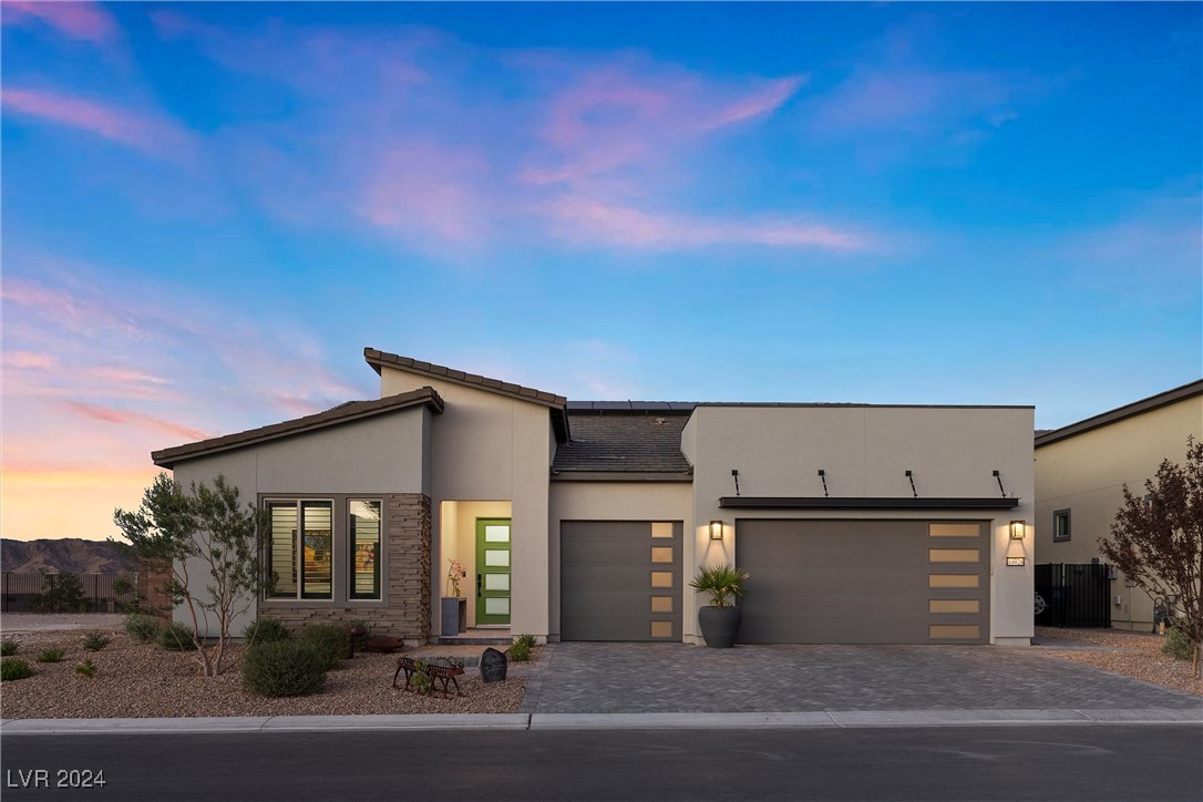 10028 Chrysolite Place