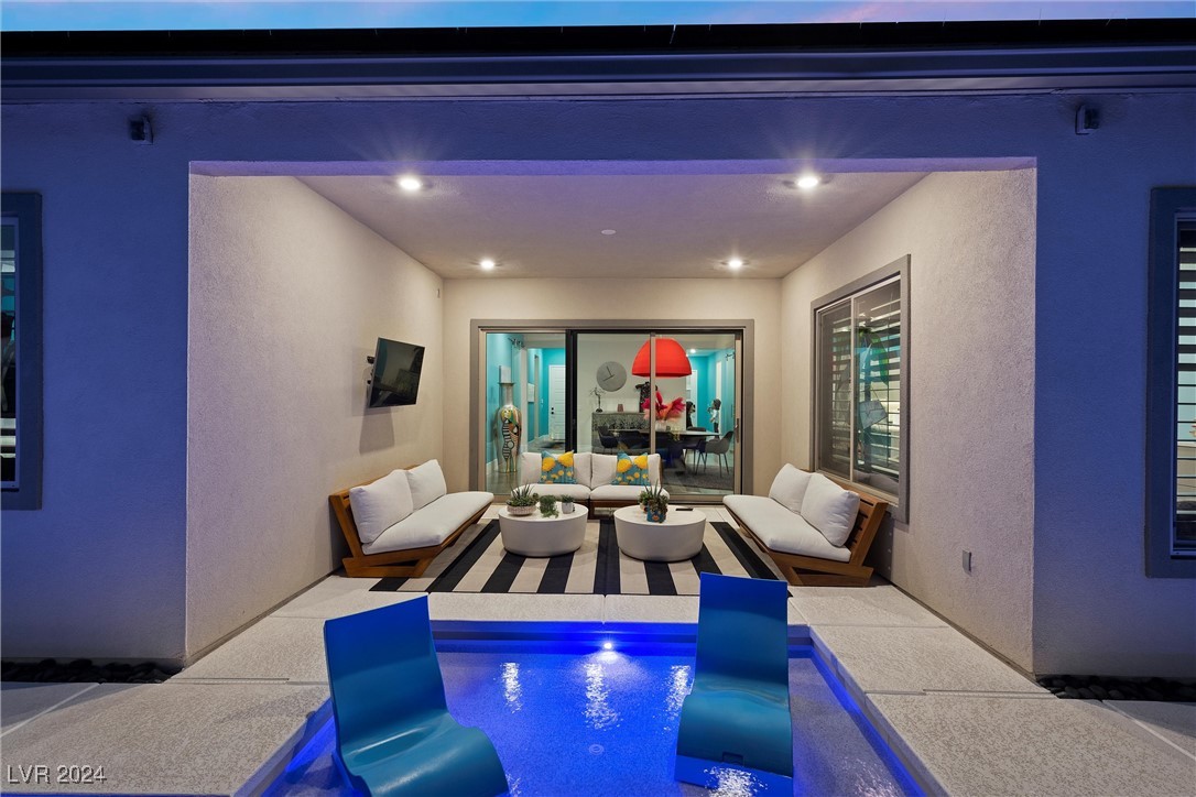 10028 Chrysolite Place