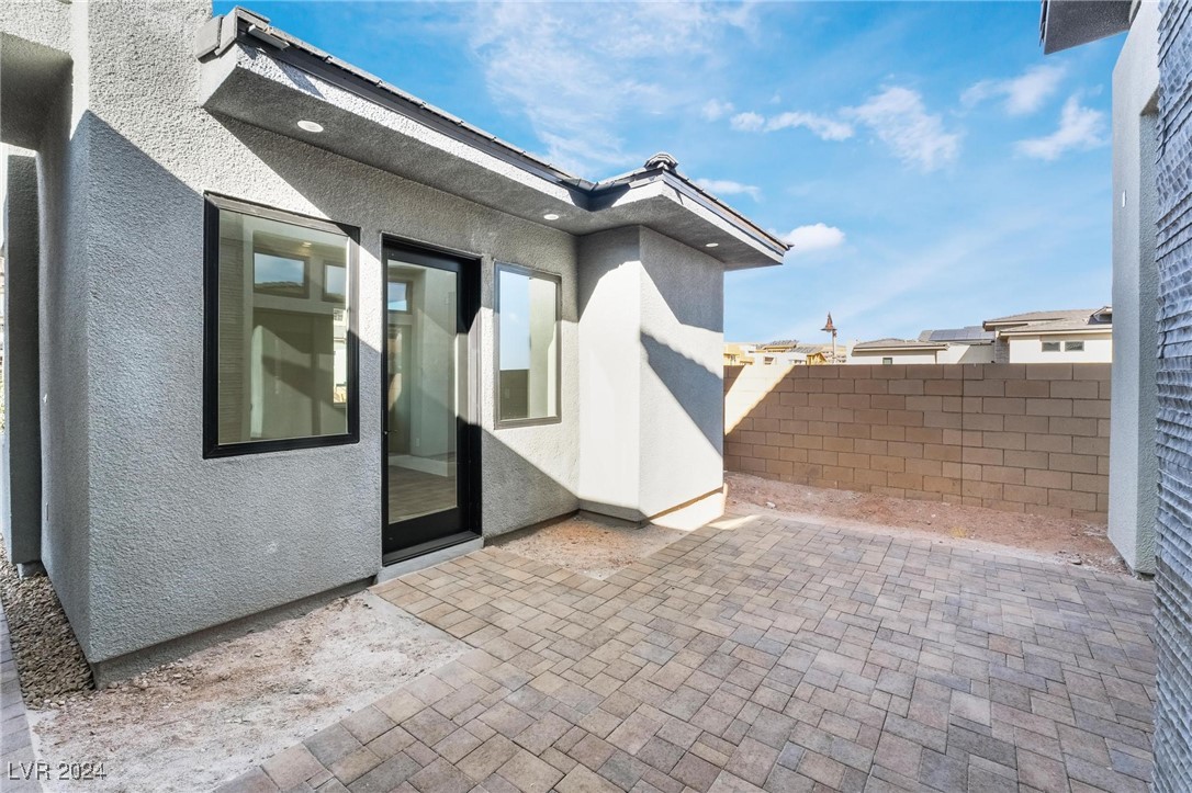 140 Tre Pietre Street