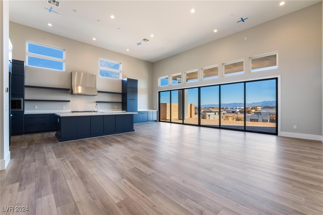 140 Tre Pietre Street