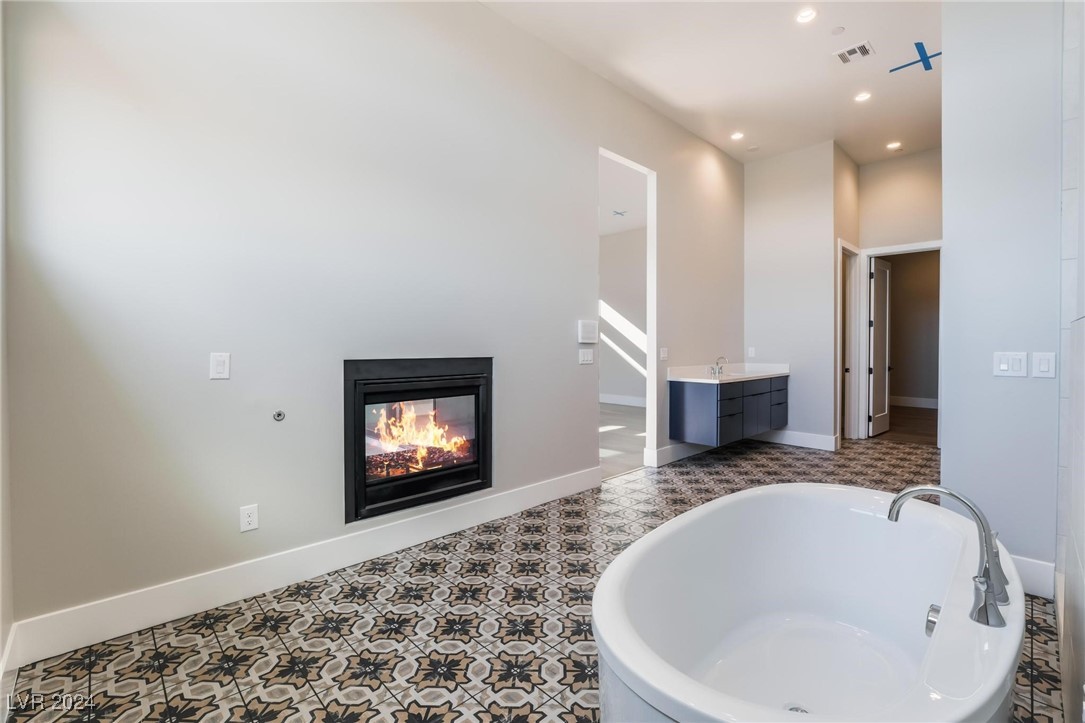 140 Tre Pietre Street