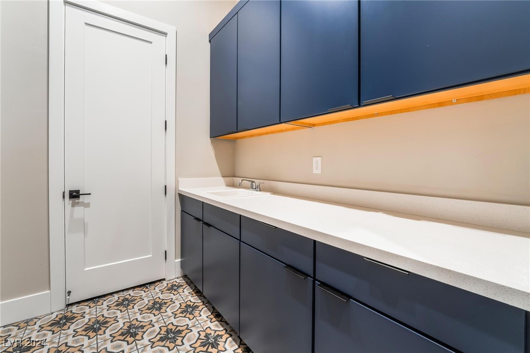 140 Tre Pietre Street