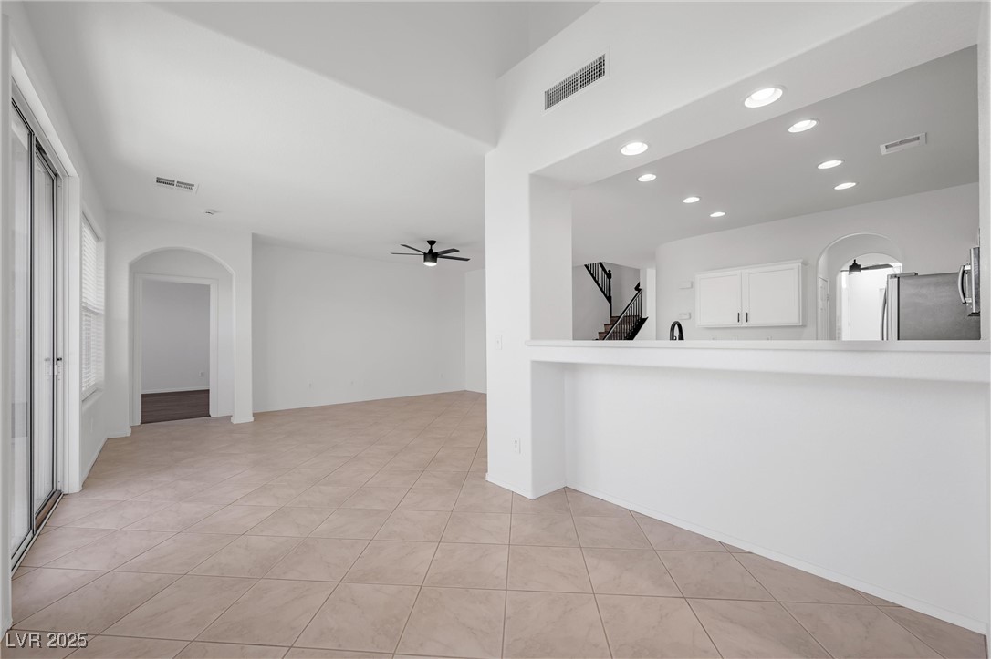 251 Palmarosa Street