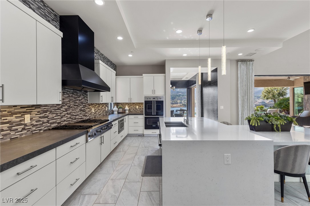 64 Bella Lago Avenue