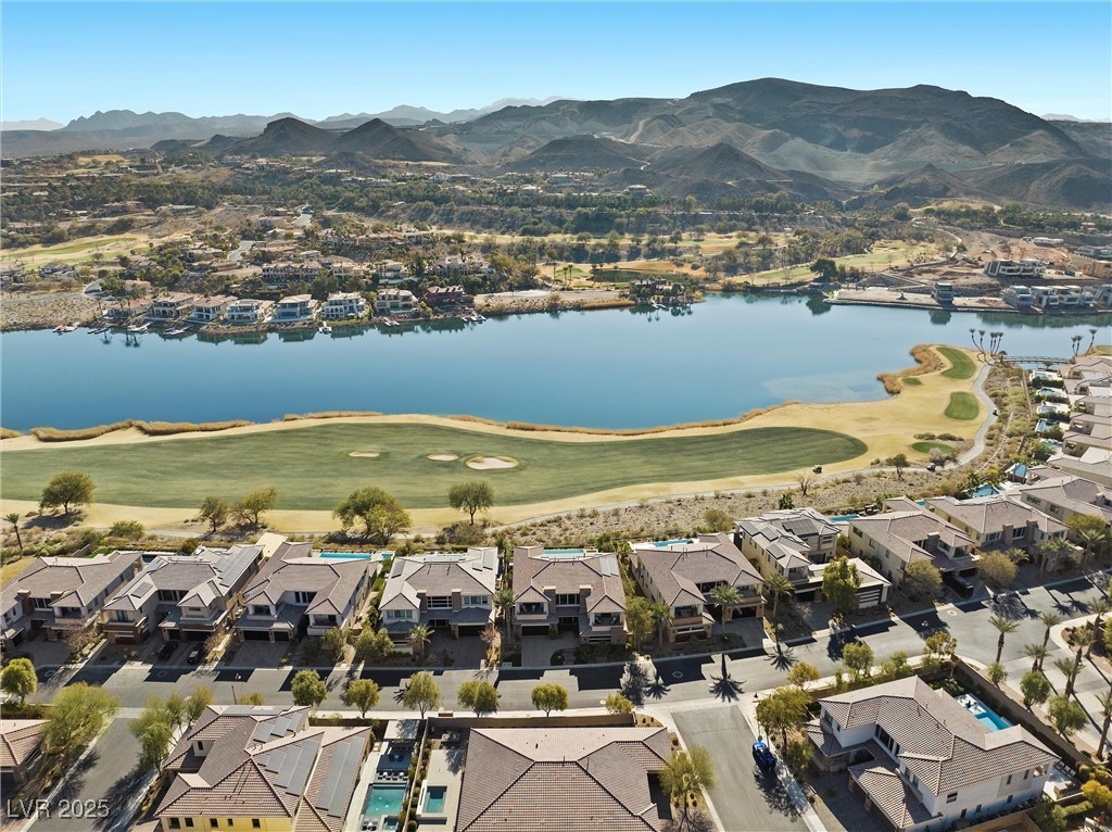 64 Bella Lago Avenue