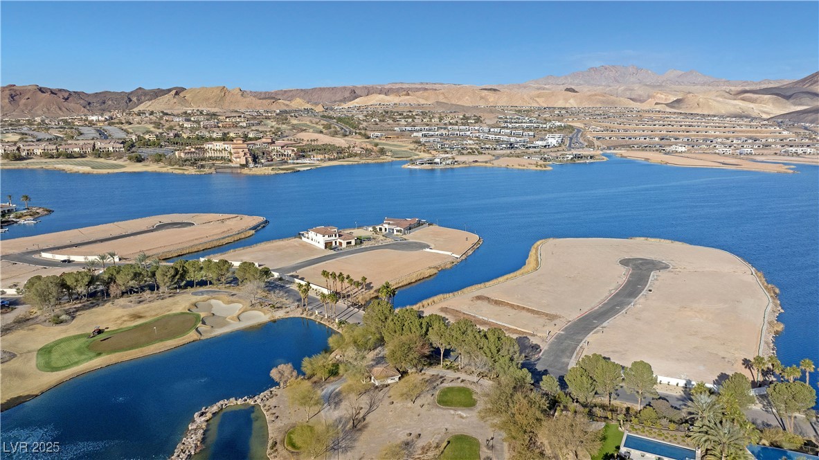 54 Bellissima Lago Court