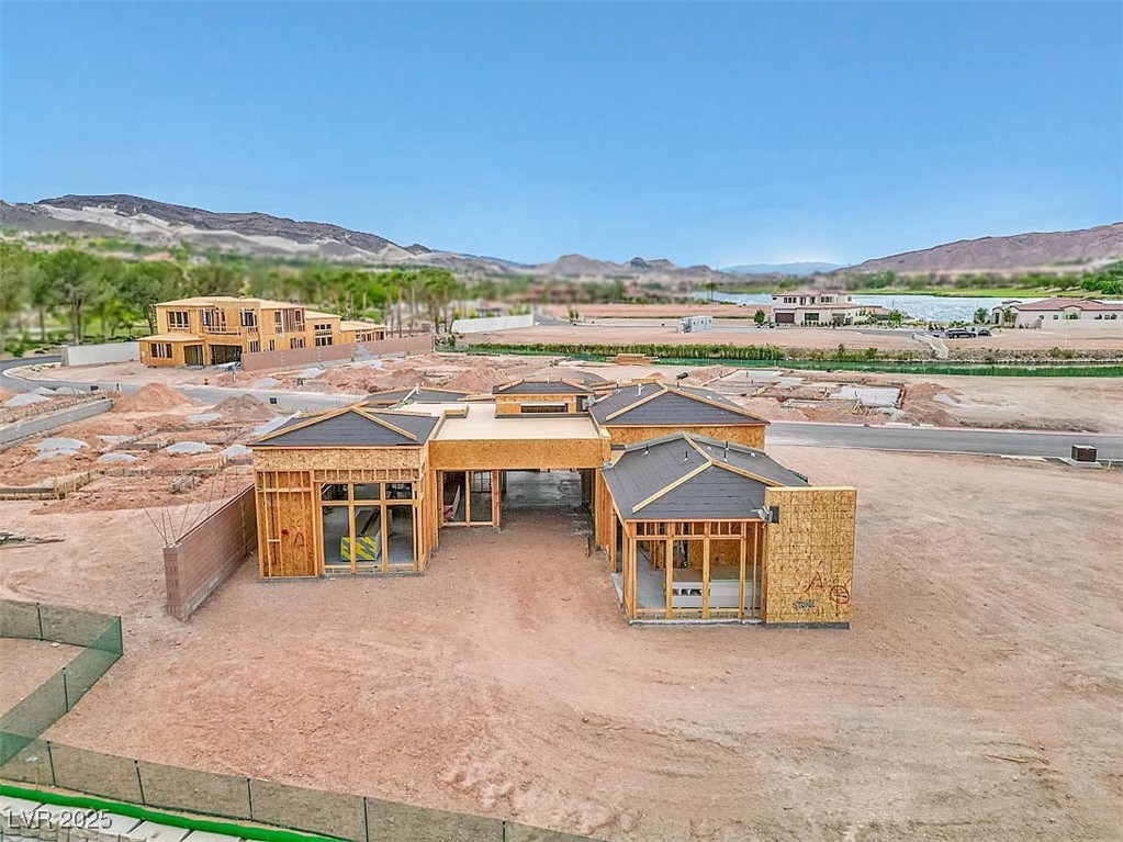 54 Bellissima Lago Court