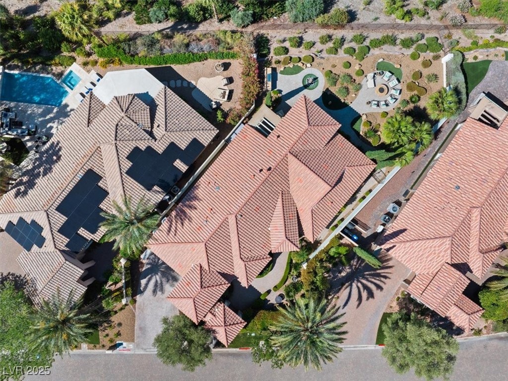 20 Via Paradiso Street