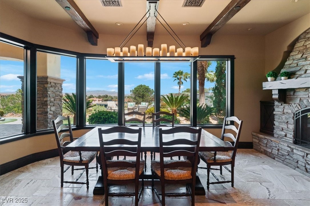 20 Via Paradiso Street