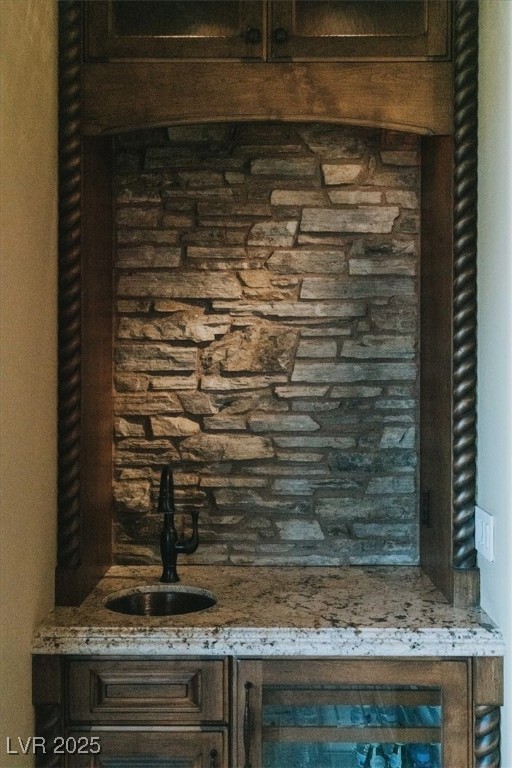 20 Via Paradiso Street