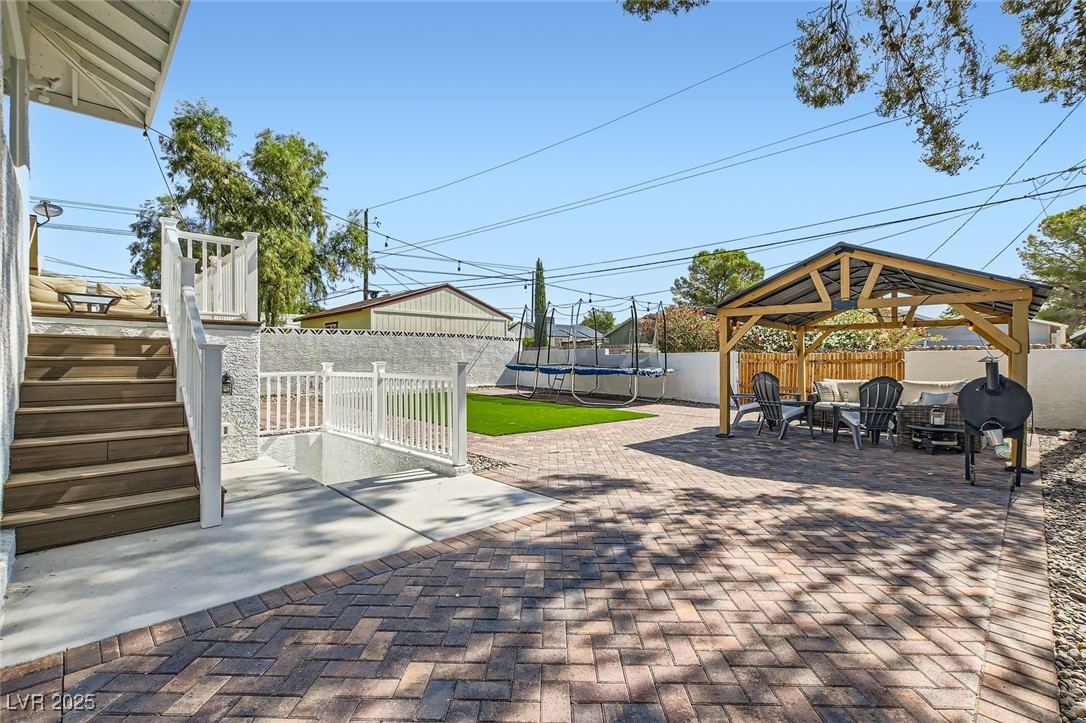 615 D Avenue