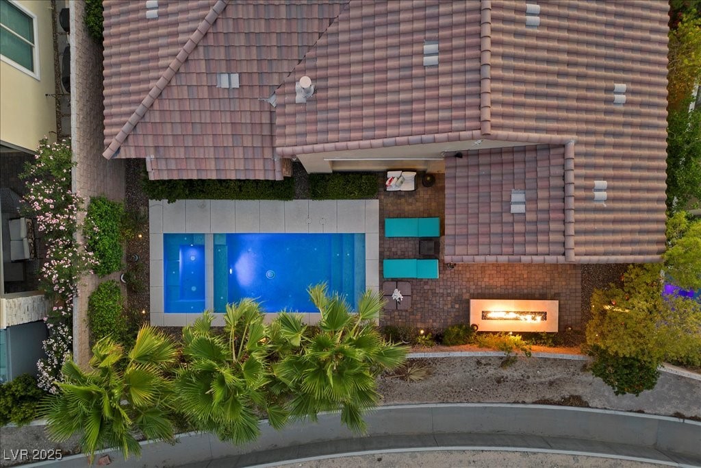 34 Costa Tropical Drive