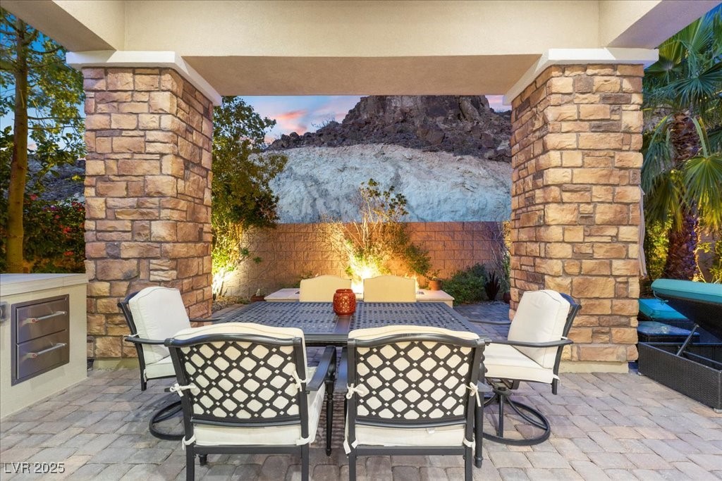 34 Costa Tropical Drive